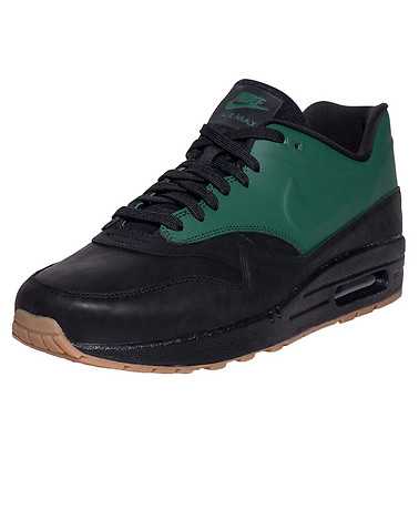 NIKE SPORTSWEAR MENS Green Footwear / Sneakers