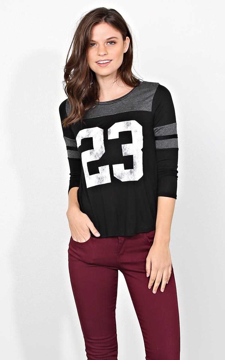 23 Knit Football Tee - MED - Black Combo in Size Medium by Styles For Less