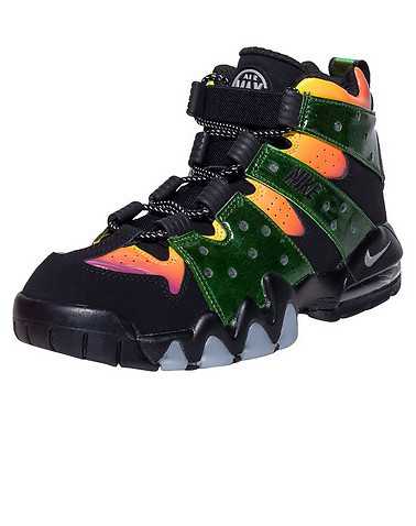 NIKE BOYS Multi-Color Footwear / Sneakers