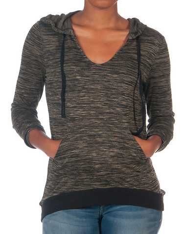 ESSENTIALS WOMENS Green Clothing / Tops S