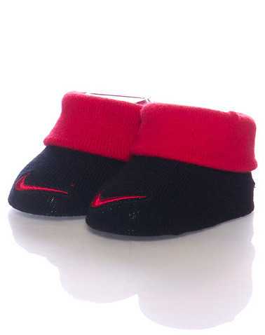 NIKE BOYS Black Accessories / Onesies 0-6