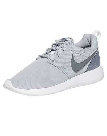 NIKE BOYS Grey Footwear / Sneakers