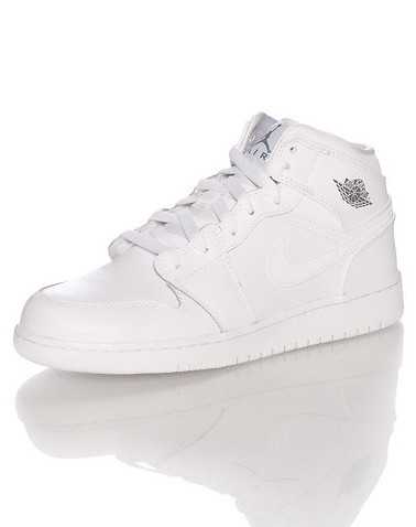 JORDAN BOYS White Footwear / Sneakers 6Y