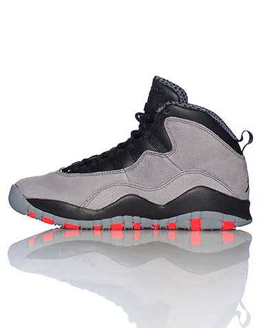 JORDAN BOYS Grey Footwear / Sneakers 4Y