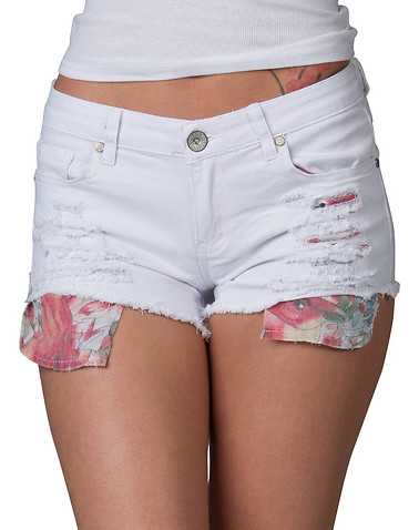 ESSENTIALS WOMENS White Clothing / Casual Shorts