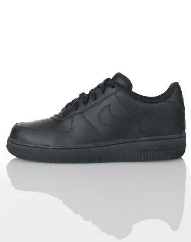 NIKE BOYS Black Footwear / Sneakers