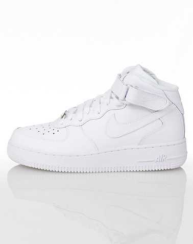 NIKE BOYS White Footwear / Sneakers