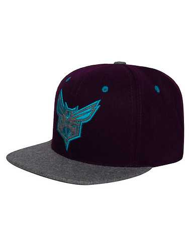 MITCHELL AND NESS MENS Dark Purple Accessories / Caps Snapback ONES