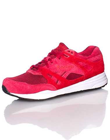 REEBOK MENS Red Footwear / Sneakers 10.5