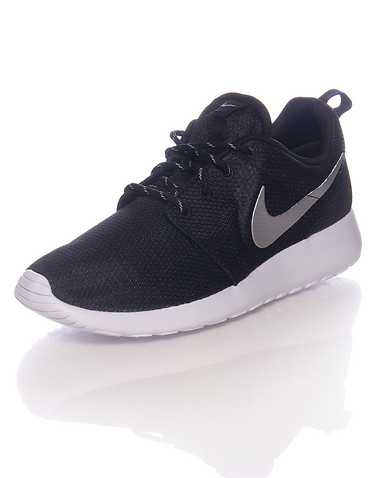 NIKE SPORTSWEAR WOMENS Black Footwear / Sneakers 7