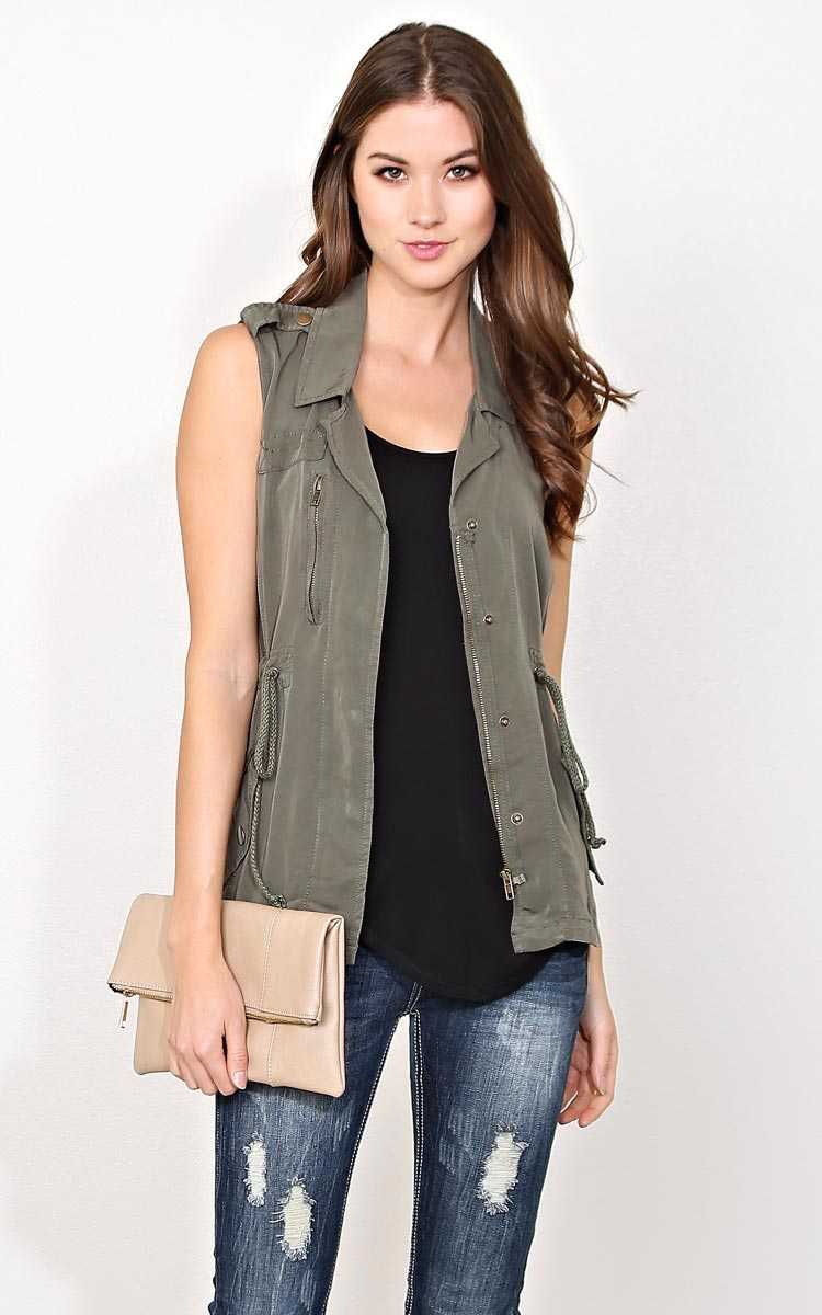 Outlaw Woven Anorak Vest - - Olive/Drab in Size by Styles For Less
