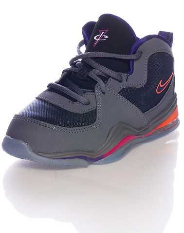 NIKE BOYS Grey Footwear / Sneakers 4C