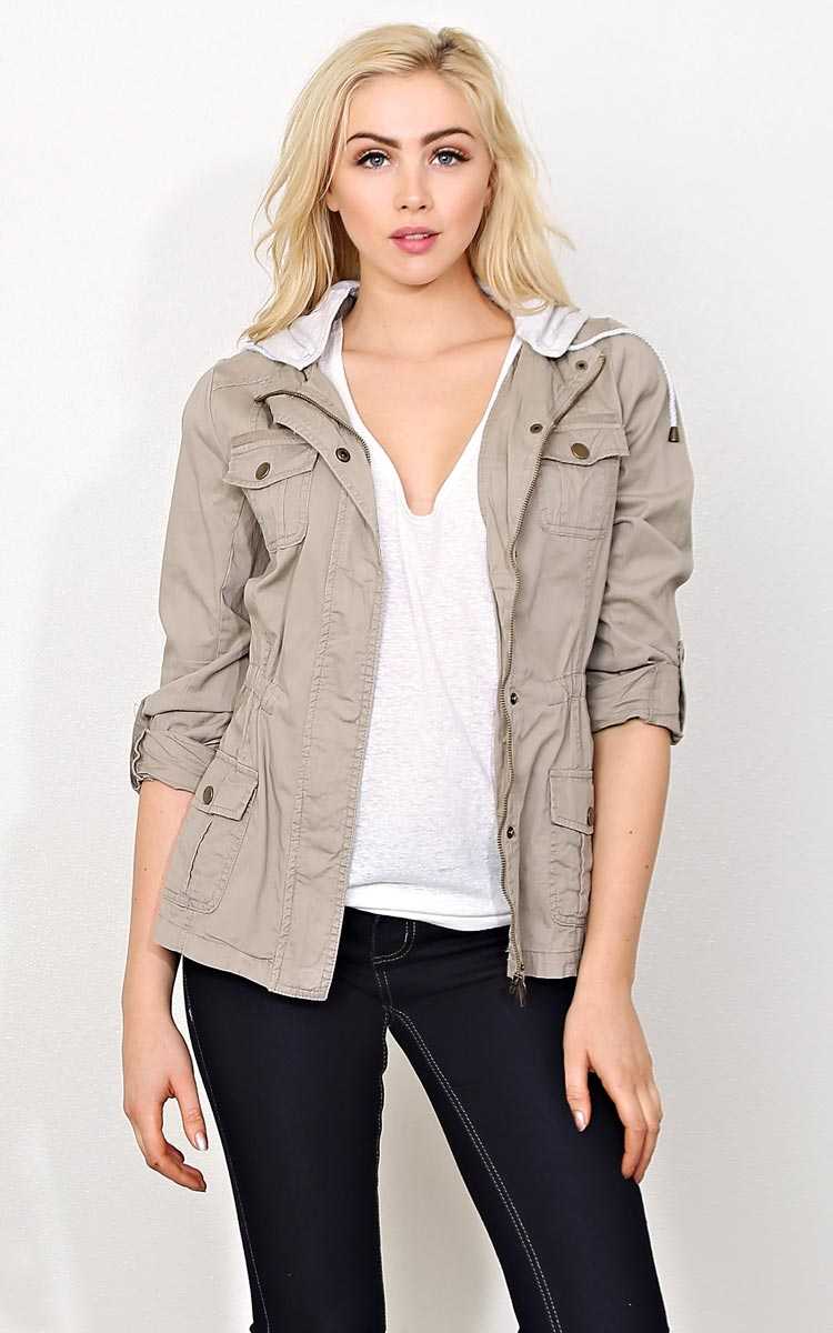 Bailey Twill Hooded Anorak - LGE - in Size Large by Styles For Less