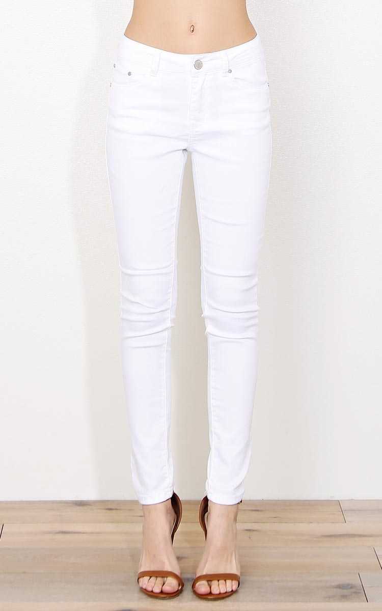 Andrea Denim Skinny Jeans - White Denim in Size by Styles For Less