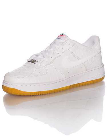 NIKE BOYS White Footwear / Sneakers 6.5Y