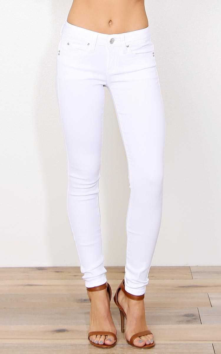 YMI Wanna Betta Butt White Twill Pants - LGE - White in Size Large by Styles For Less