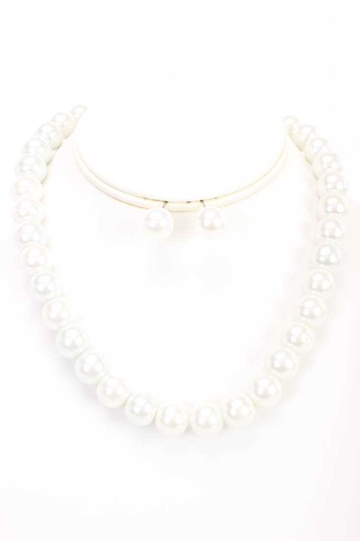 White High Polished Pearl Design Necklace And Earring Set