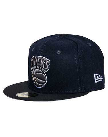 NEW ERA MENS Navy Accessories / Caps Fitted