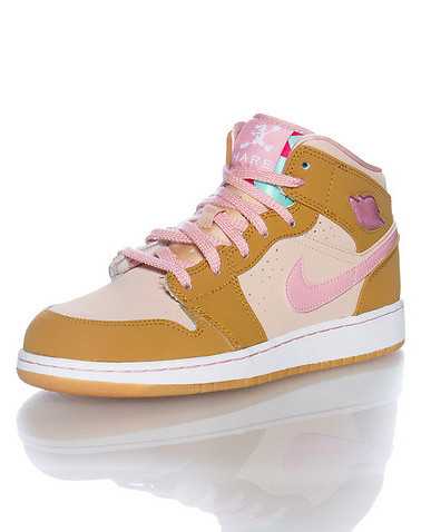JORDAN GIRLS Beige-Khaki Footwear / Basketball 8Y