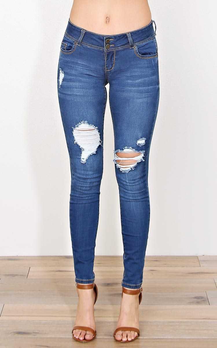 Mina Distressed Skinny Jeans - Dk Destroyed in Size by Styles For Less
