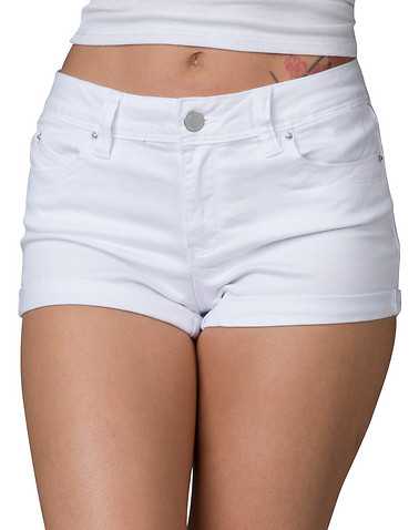 YMI WOMENS White Clothing / Casual Shorts
