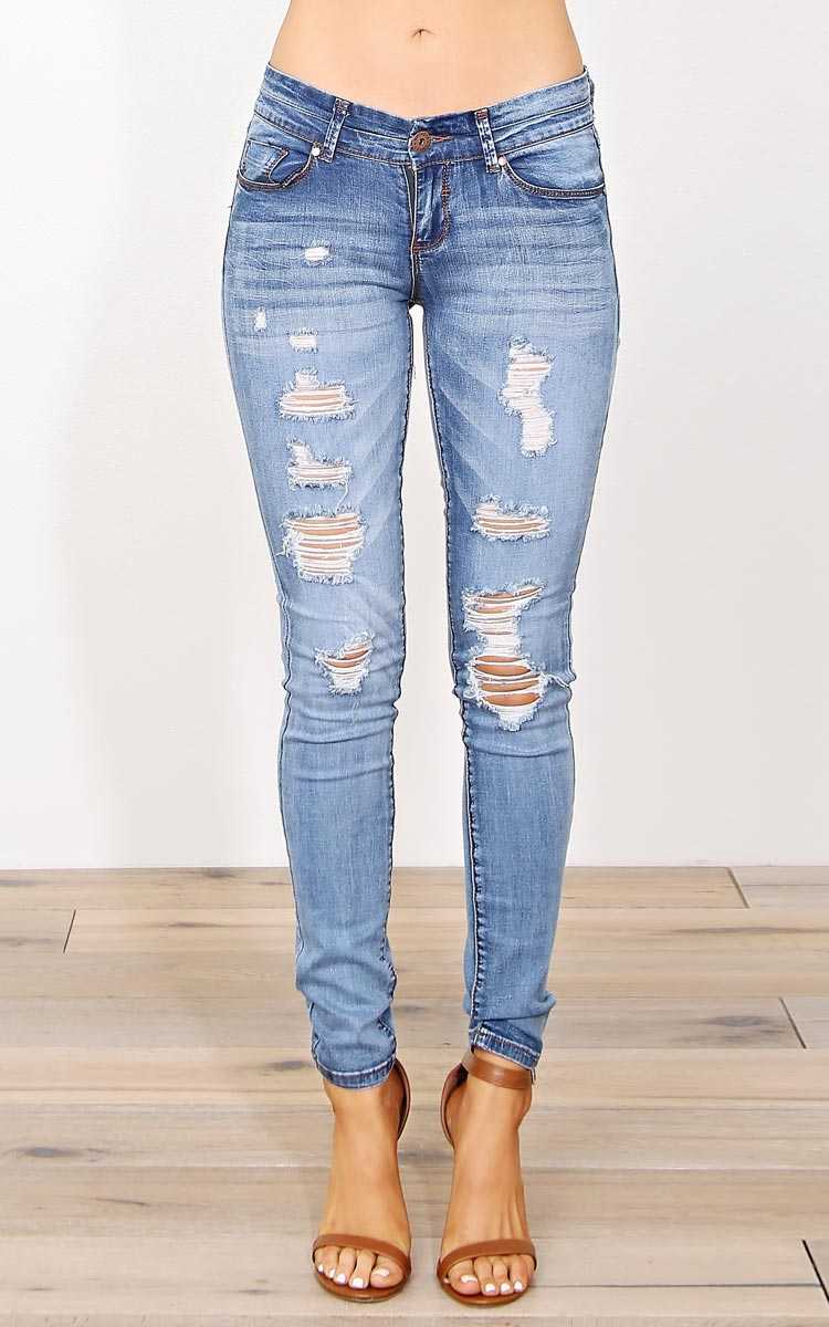 Jillian Denim Skinny Jeans - Med Destroyed in Size 7 by Styles For Less