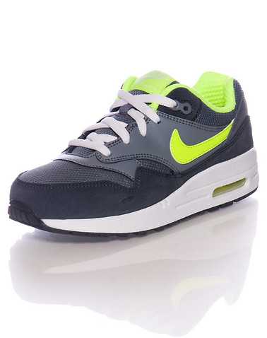 NIKE BOYS Grey Footwear / Sneakers 2Y