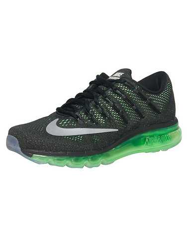 NIKE BOYS Green Footwear / Sneakers