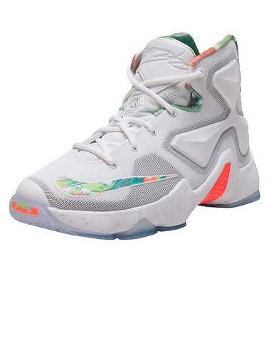 NIKE BOYS White Footwear / Sneakers