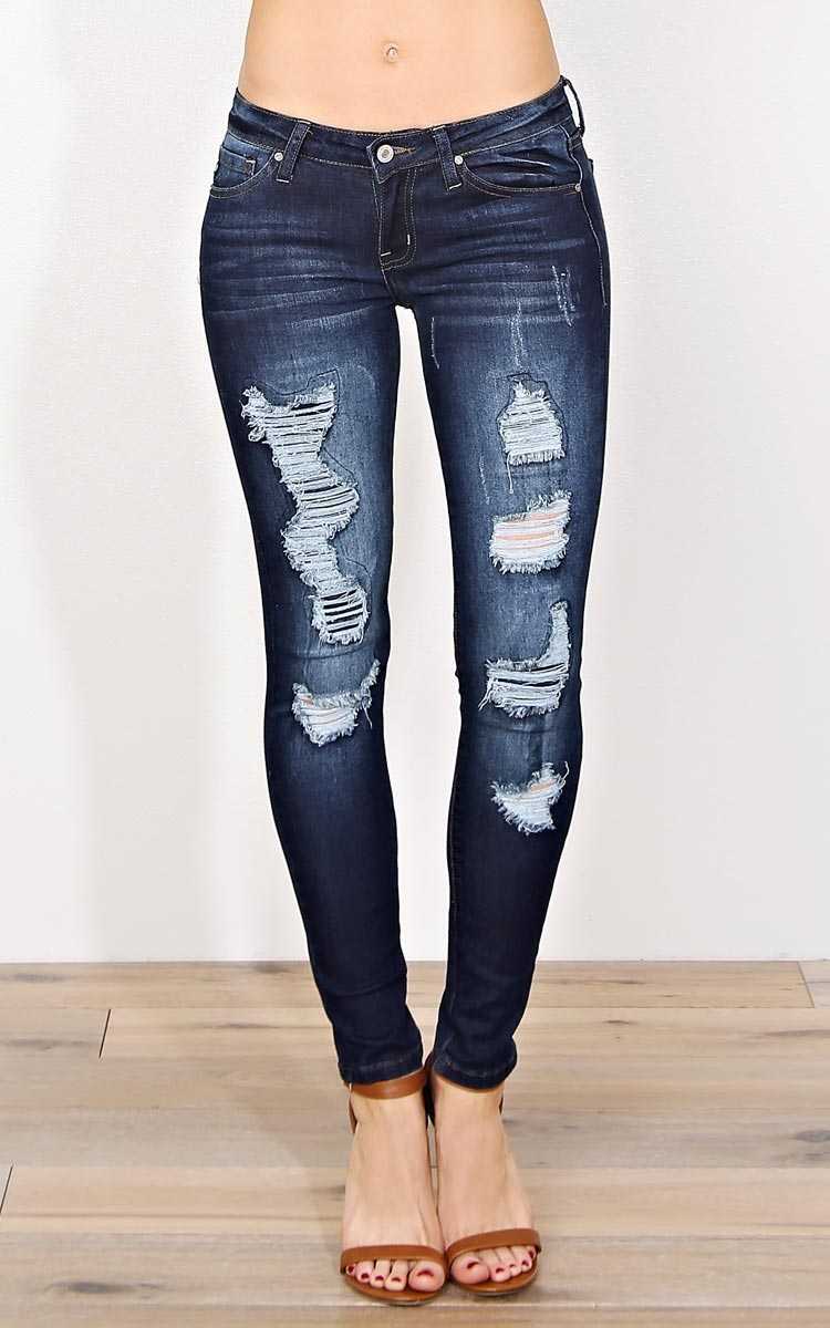 Amarie Distressed Denim Skinny Jeans - Dk Destroyed in Size 1 by Styles For Less