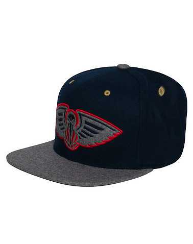 MITCHELL AND NESS MENS Navy Accessories / Caps Snapback ONES