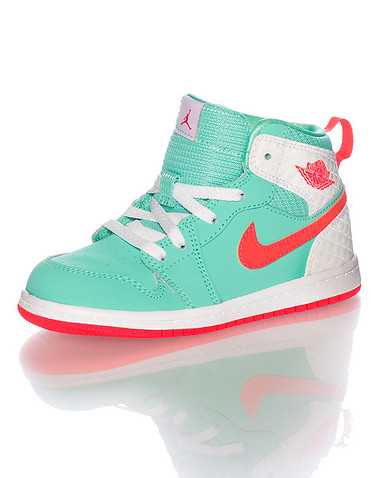 JORDAN GIRLS Medium green Footwear / Sneakers 4C