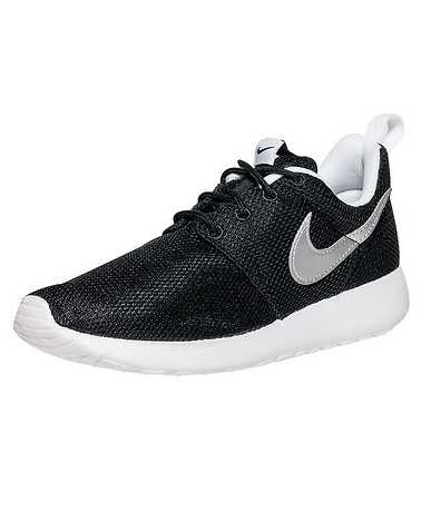 NIKE BOYS Black Footwear / Sneakers