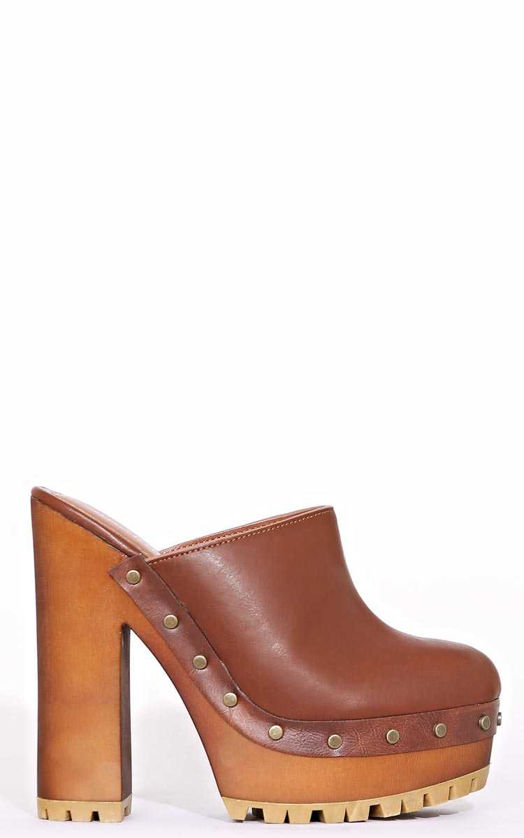 Tess Platform Clogs - Cognac in Size 8.5 by Styles For Less