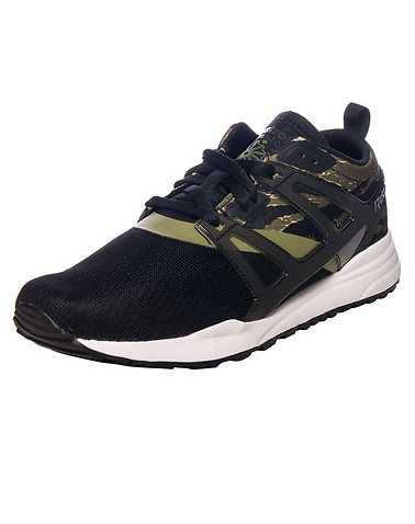 REEBOK MENS Black Footwear / Sneakers