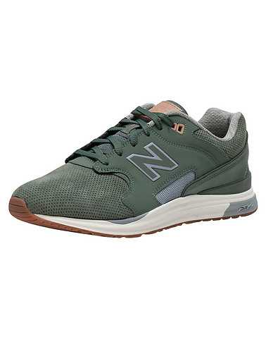 NEW BALANCE MENS Green Footwear / Sneakers