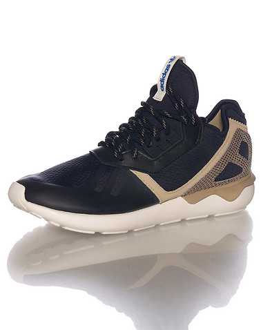 adidas MENS Black Footwear / Sneakers 12