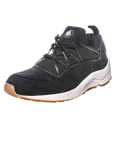 NIKE SPORTSWEAR MENS Black Footwear / Sneakers