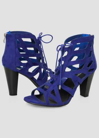 Laser Cut Bootie - Wide Width