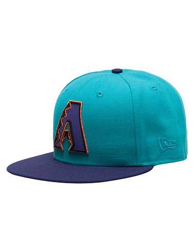 NEW ERA MENS Medium Green Accessories / Caps Fitted