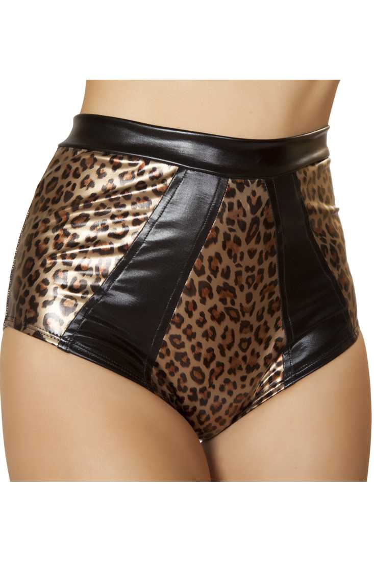Leo Print High Waist Shorts