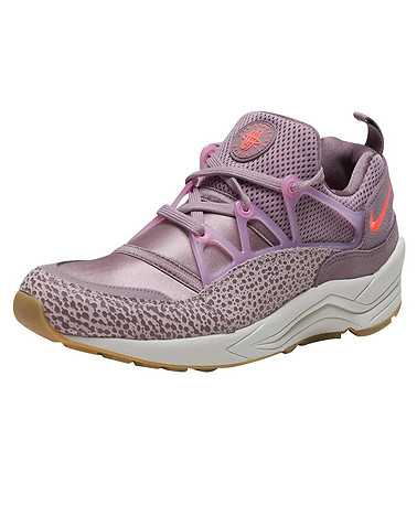 NIKE SPORTSWEAR WOMENS Medium Purple Footwear / Sneakers