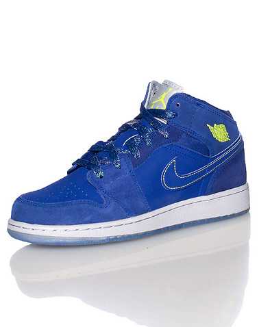 JORDAN BOYS Blue Footwear / Sneakers