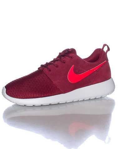 NIKE SPORTSWEAR WOMENS Burgundy Footwear / Sneakers 8.5
