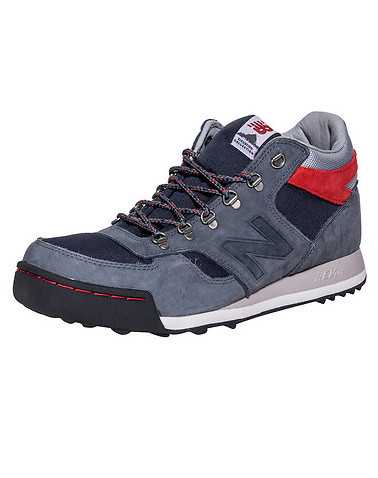 NEW BALANCE MENS Grey Footwear / Sneakers