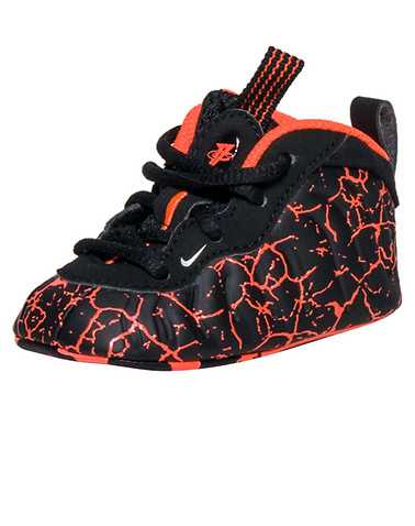 NIKE BOYS Black Footwear / Sneakers 3C