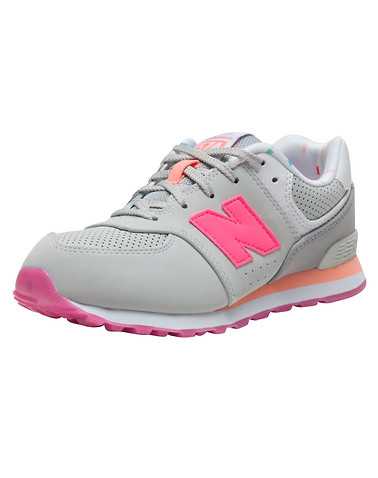 NEW BALANCE GIRLS Grey Footwear / Sneakers