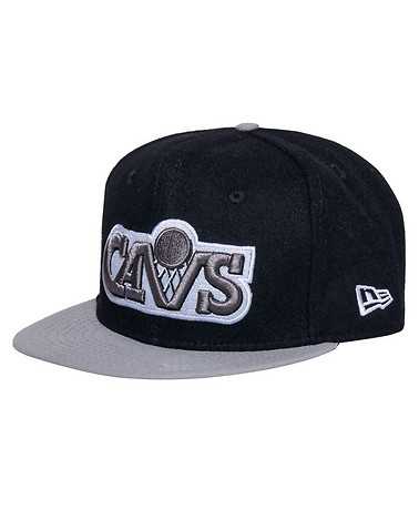NEW ERA MENS Black Accessories / Caps Fitted