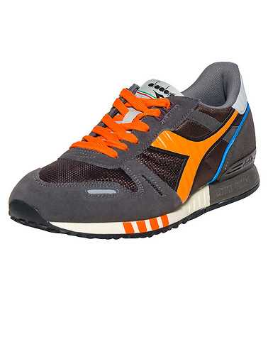 DIADORA MENS Grey Footwear / Sneakers