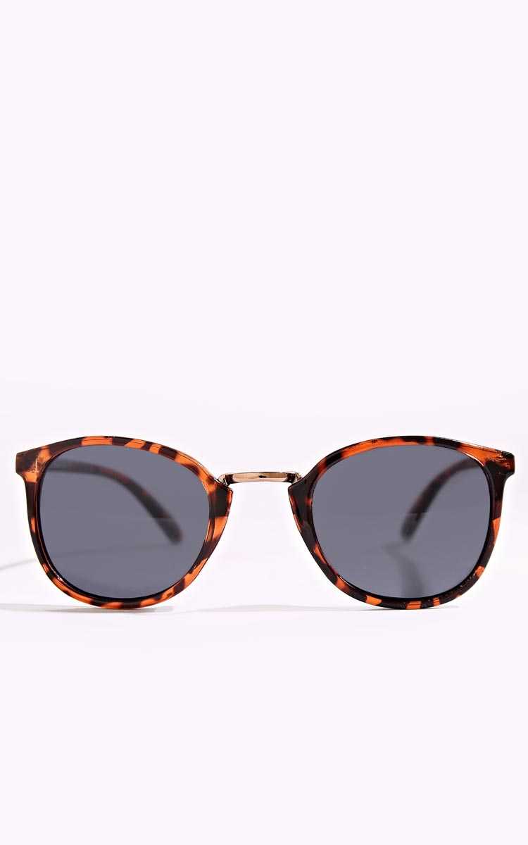 Eyes Low Retro Square Sunglasses - N/S - TORT by Styles For Less